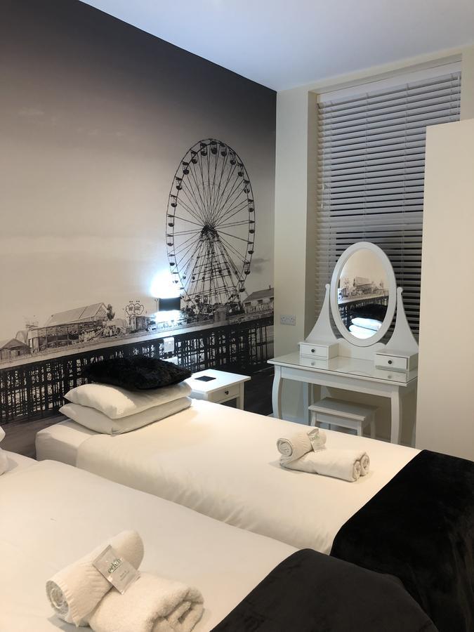 แฮปปี้ รีเทร์น โฮเทล Hotel แบล็คพูล ภายนอก รูปภาพ